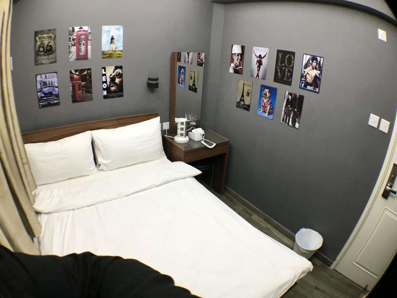 トン ルオ ワン ホステル 香港 エクステリア 写真